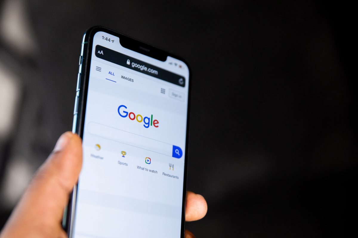 Google search bar on the screen of a smartphone
